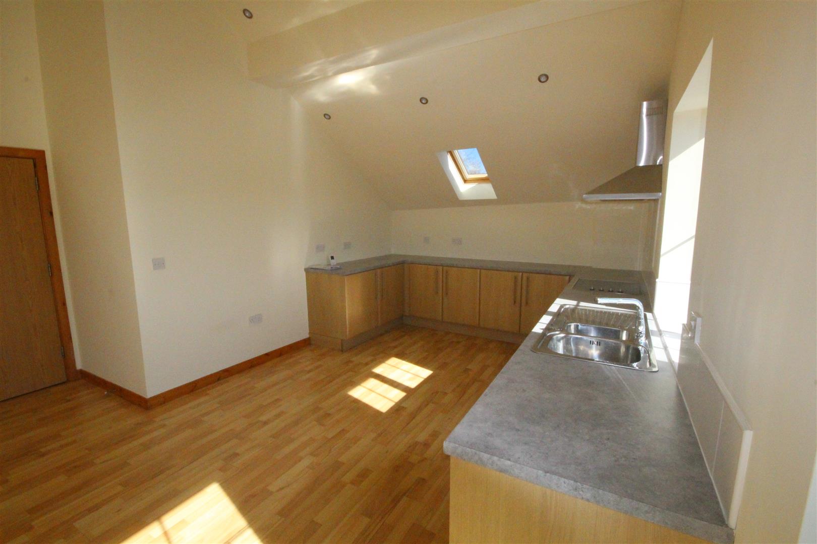 2 bedroom apartment For Sale in Colne - IMG_9534.JPG